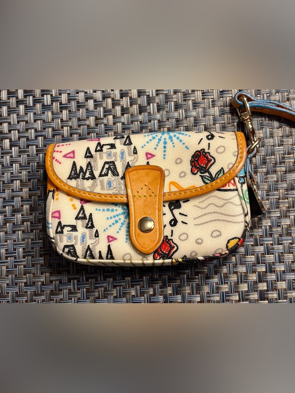 Dooney & Bourke Disney Sketches Wristlet w/ Strap